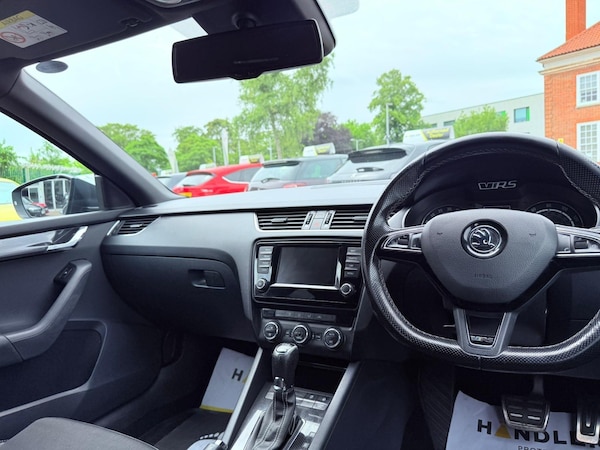Used Skoda Octavia 2017 for sale - 75657472: Photo 38