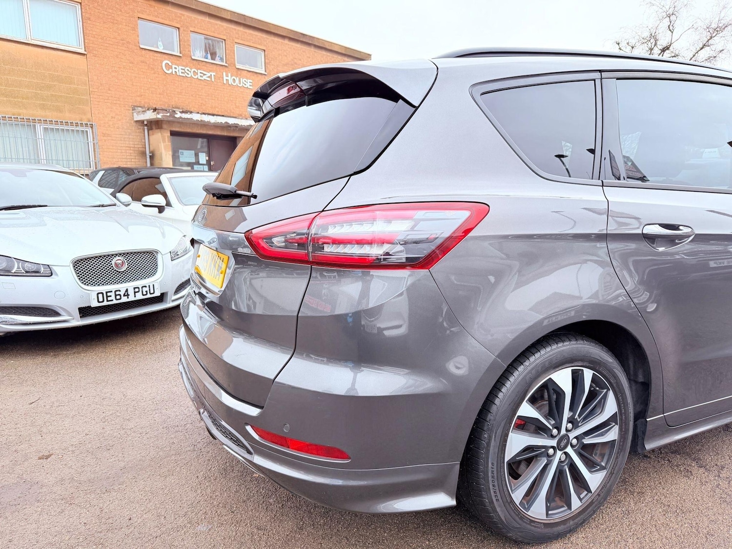 Used Ford S-Max 2019 for sale - 77242349: Photo 14