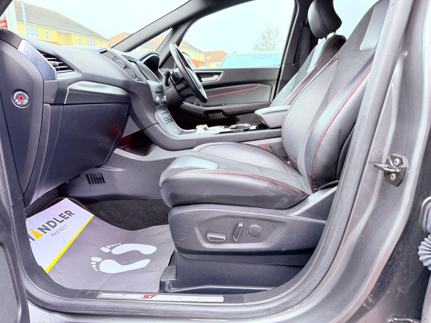 Used Ford S-Max 2019 for sale - 77242349: Photo 28