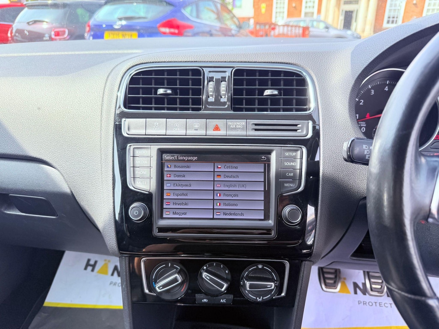 Used Volkswagen Polo for sale - 76996625: Photo 35