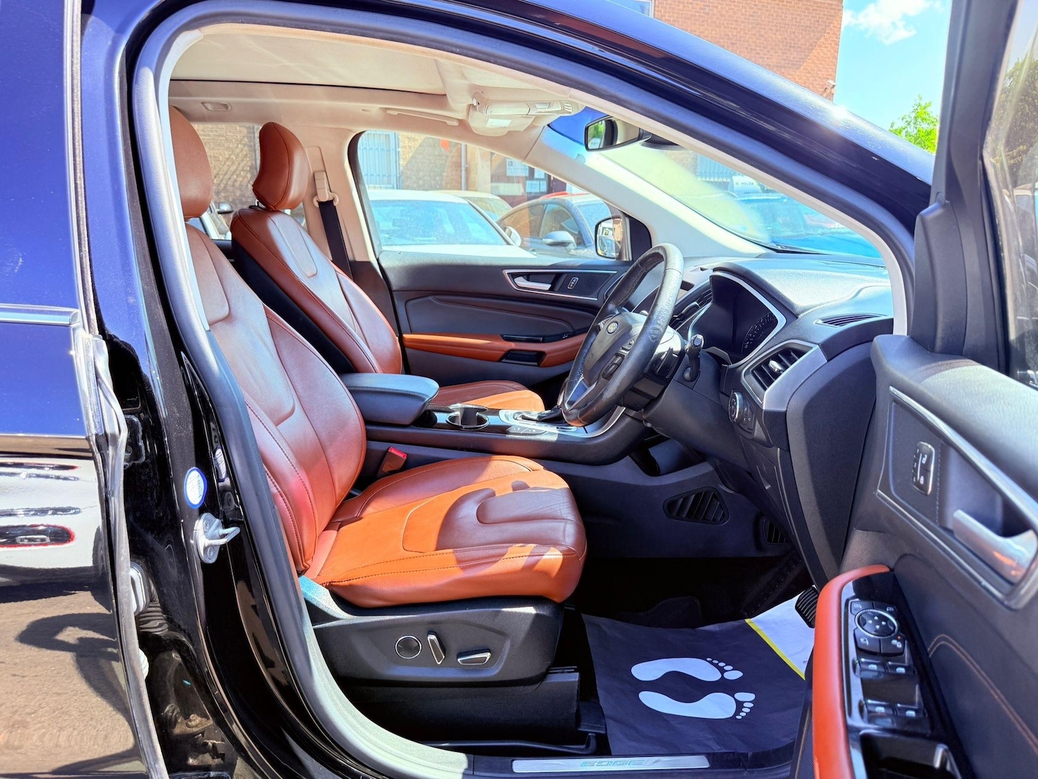 Vehicle 25