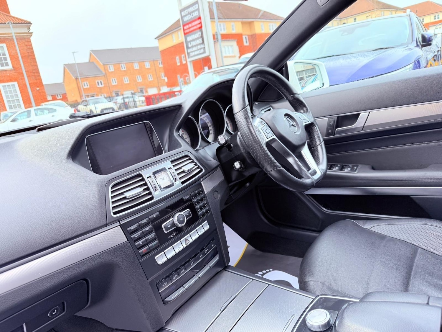 Used Mercedes-Benz E Class 2015 for sale - 77254768: Photo 28