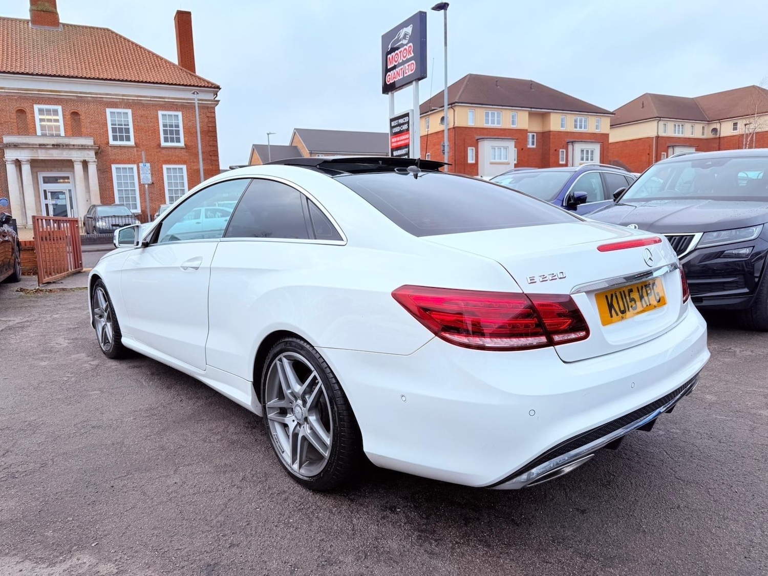 Used Mercedes-Benz E Class 2015 for sale - 77254768: Photo 5
