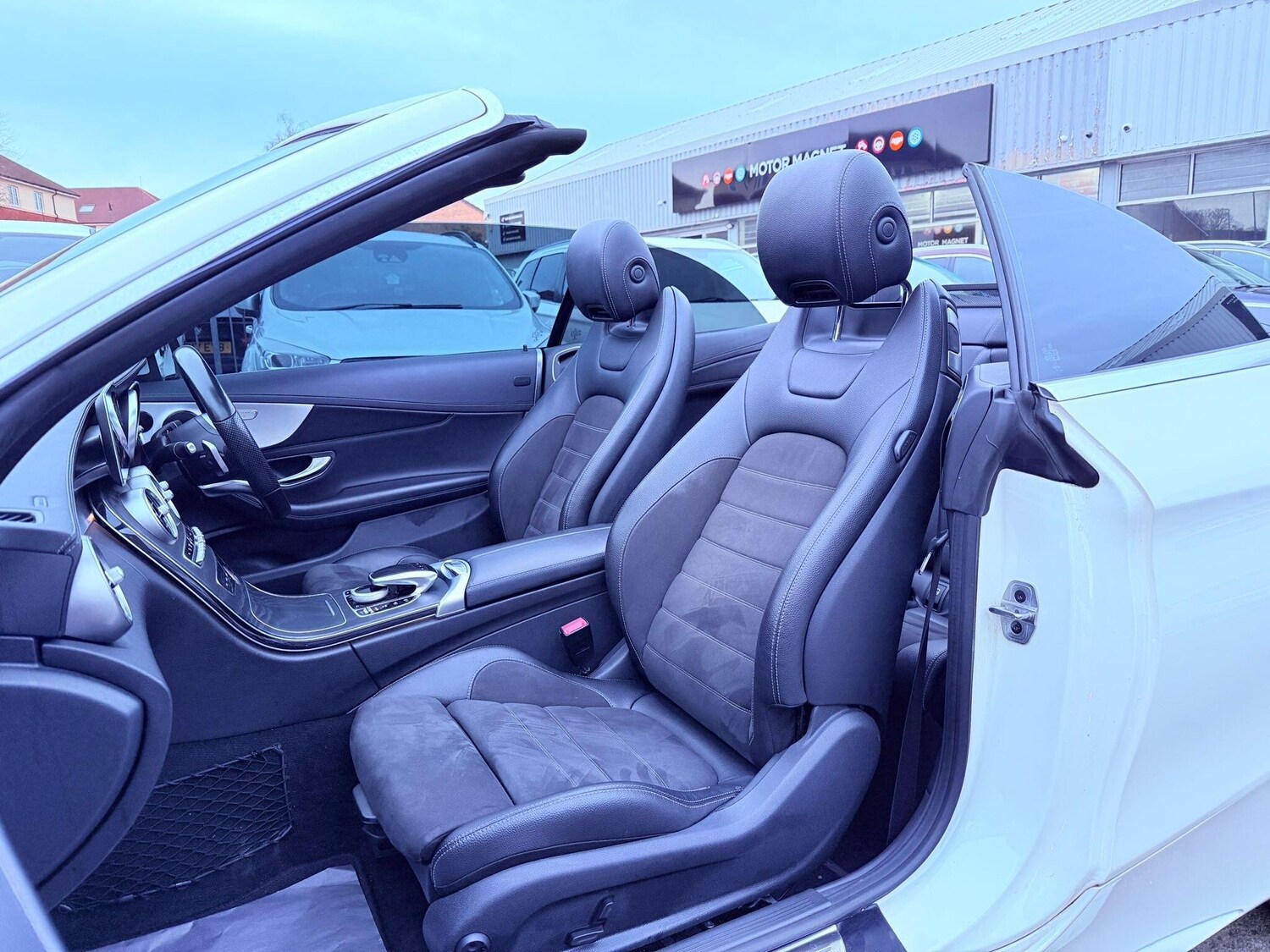 Used Mercedes-Benz C Class 2019 for sale - 77074269: Photo 40