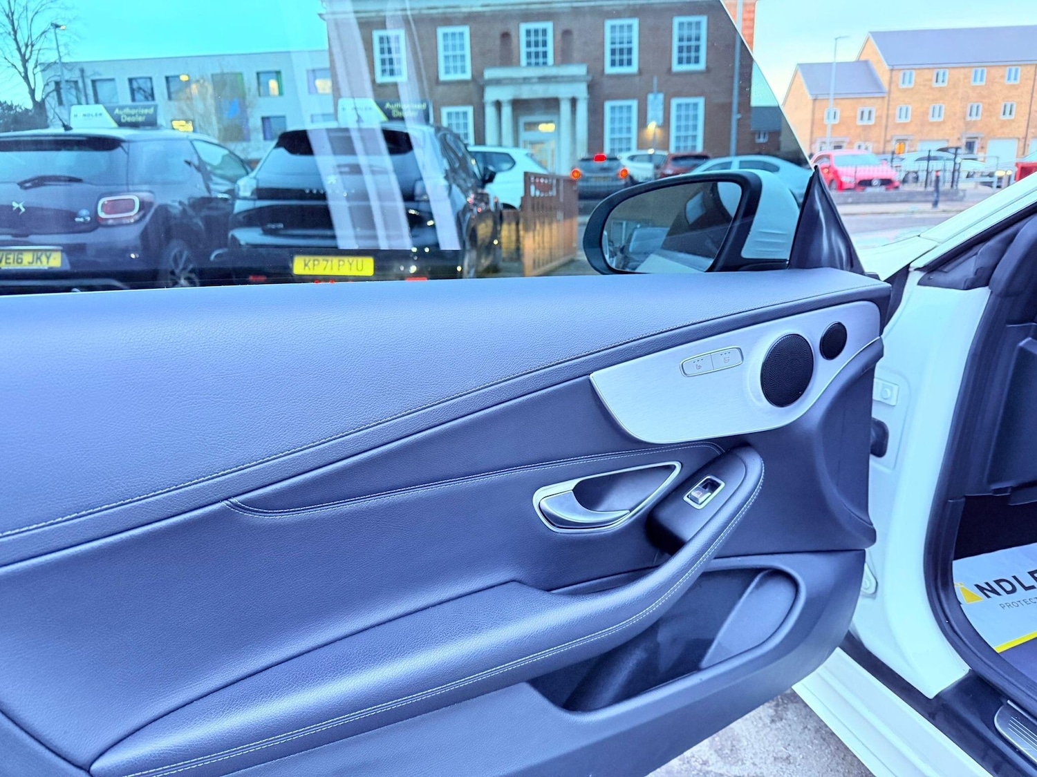 Used Mercedes-Benz C Class 2019 for sale - 77074269: Photo 75