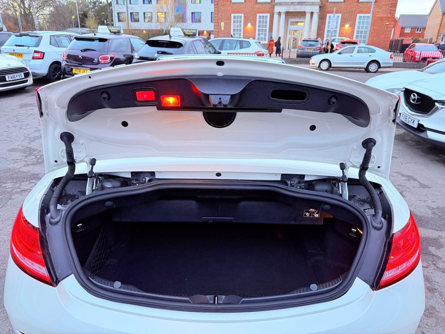 Used Mercedes-Benz C Class 2019 for sale - 77074269: Photo 83