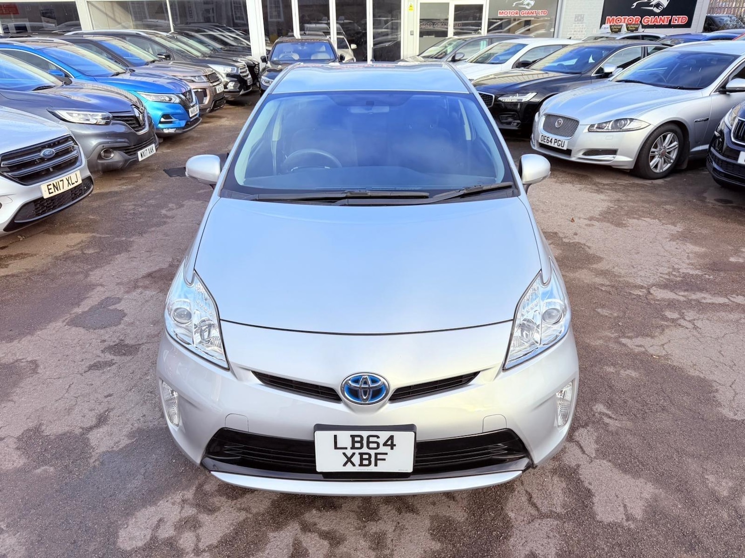 Used Toyota Prius 2020 for sale - 77074313: Photo 10
