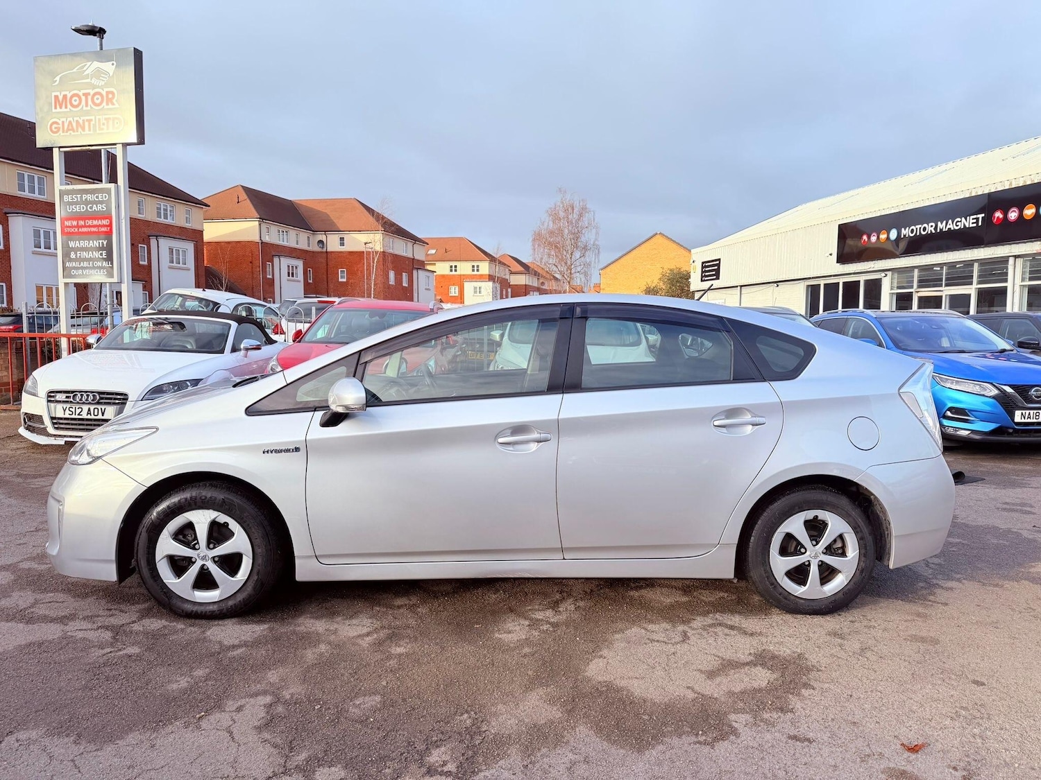 Used Toyota Prius 2020 for sale - 77074313: Photo 22