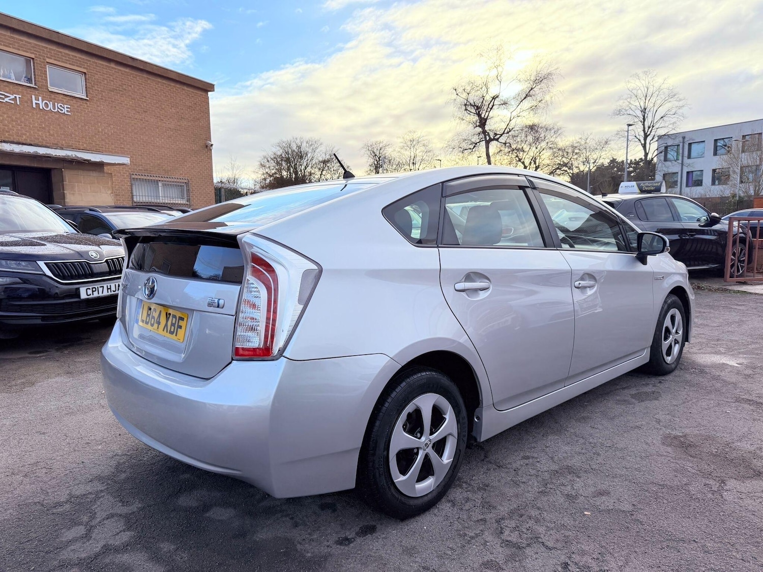Used Toyota Prius 2020 for sale - 77074313: Photo 4