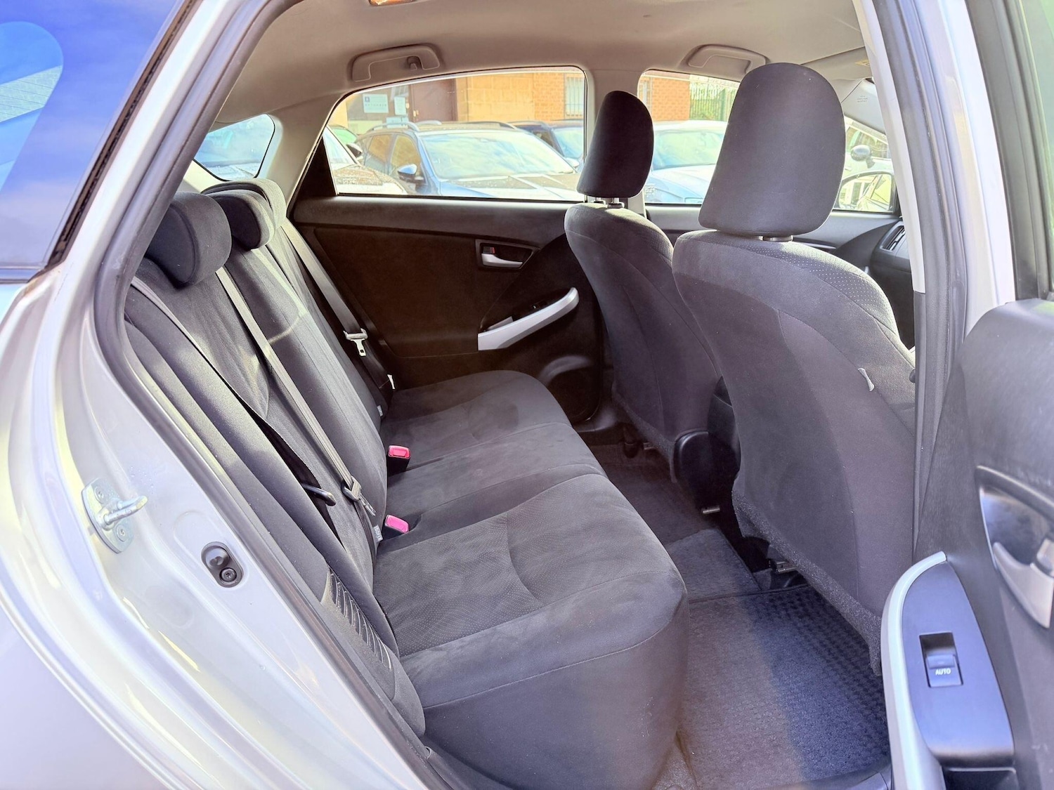 Used Toyota Prius 2020 for sale - 77074313: Photo 46