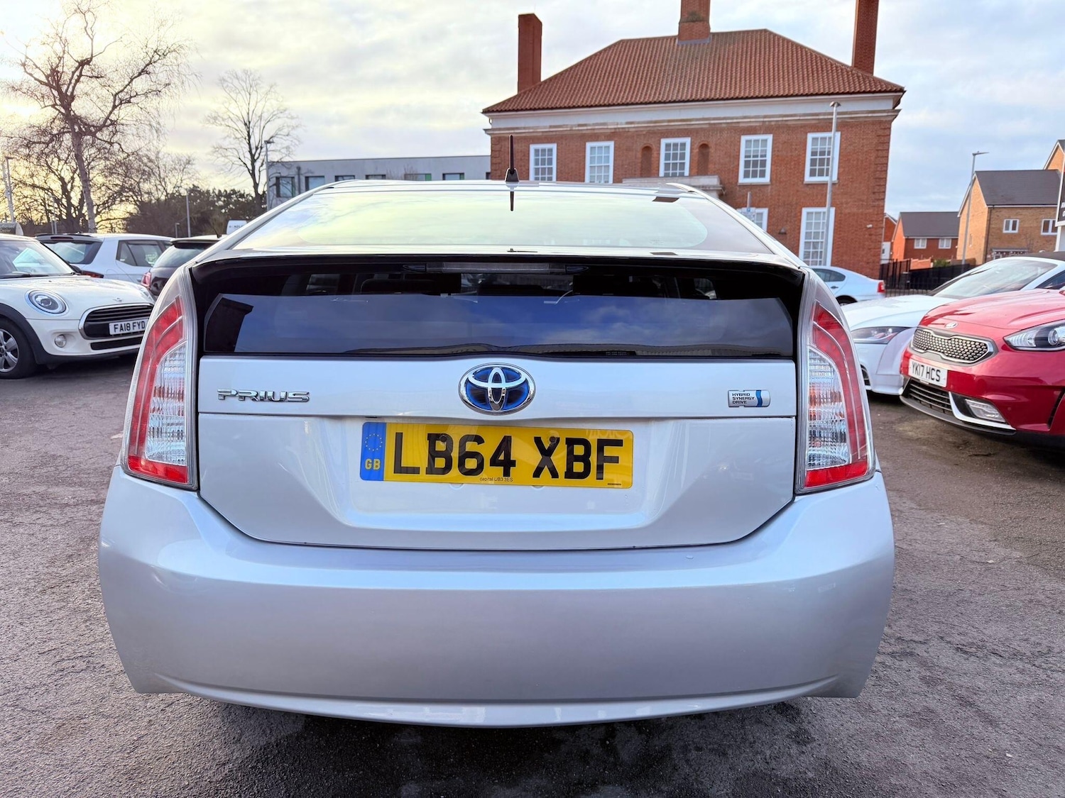 Used Toyota Prius 2020 for sale - 77074313: Photo 6