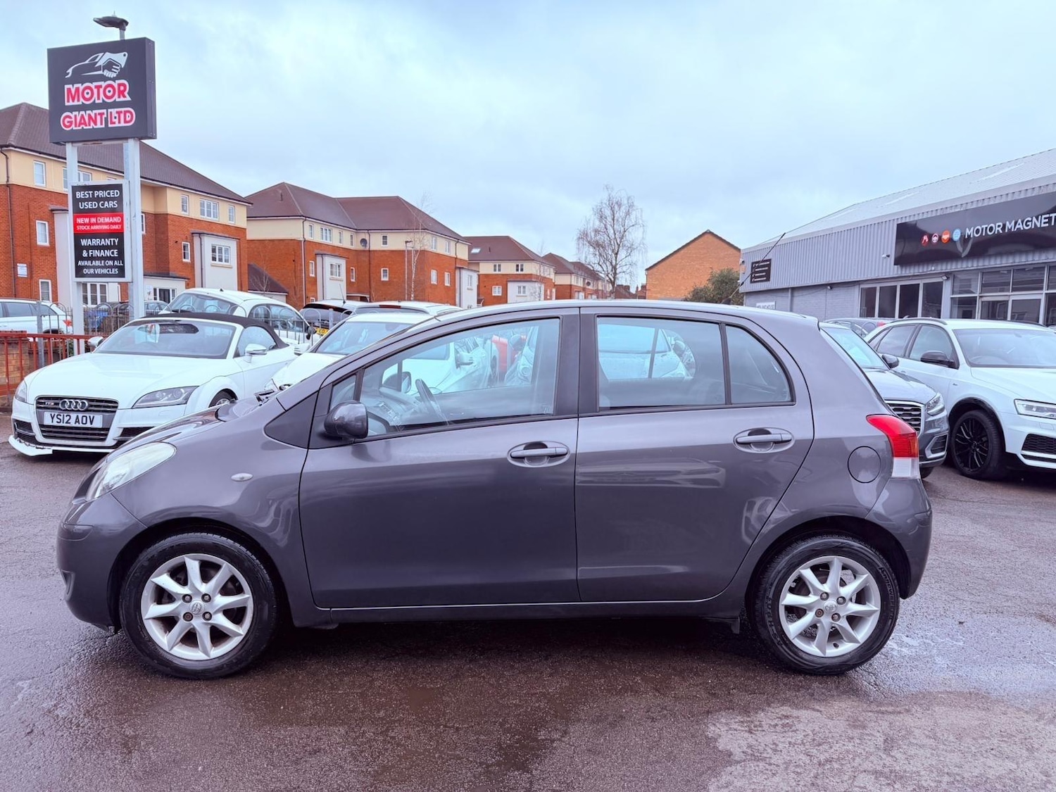 Used Toyota Yaris for sale - 77704703: Photo 19