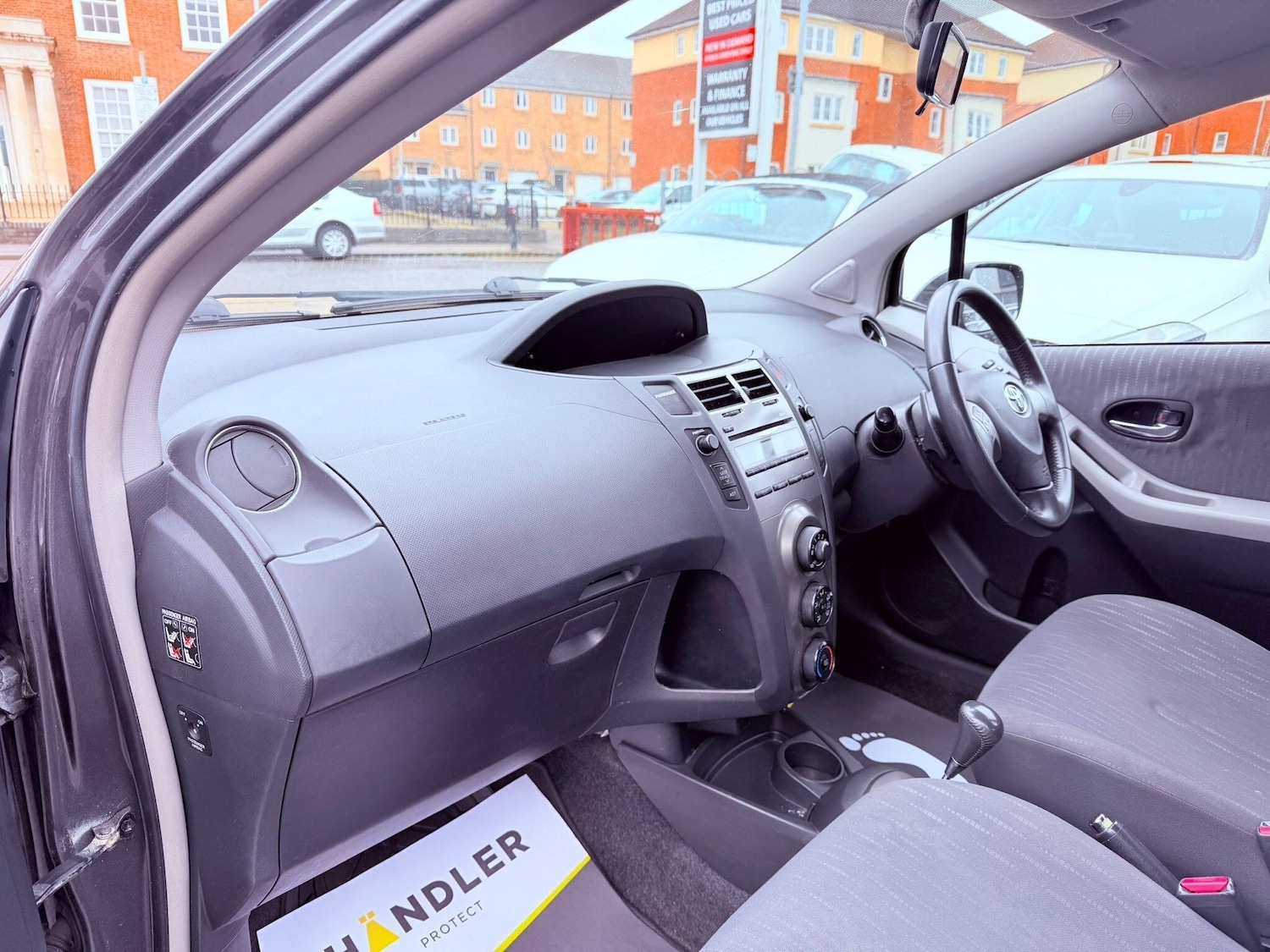 Used Toyota Yaris for sale - 77704703: Photo 23