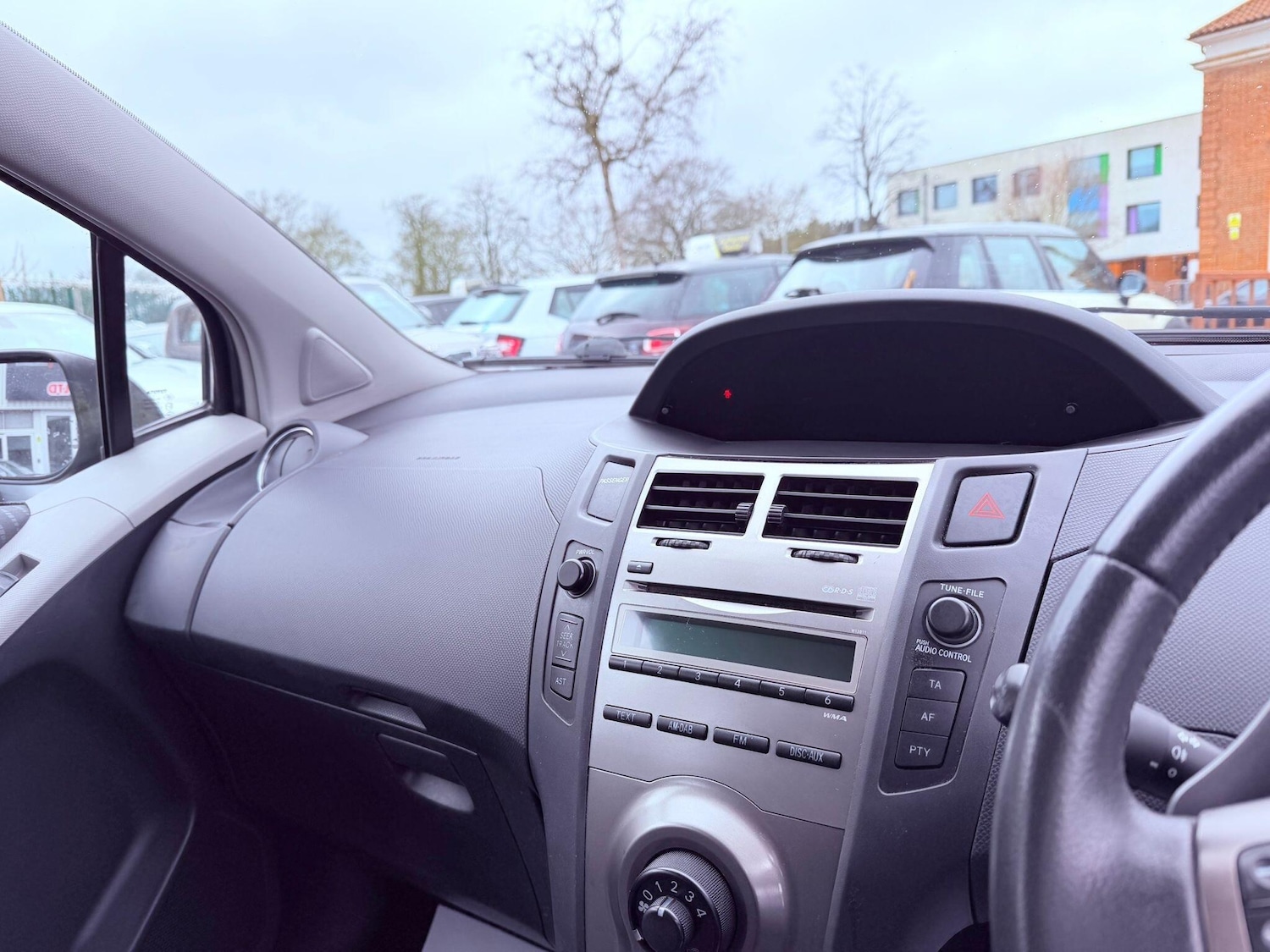 Used Toyota Yaris for sale - 77704703: Photo 30