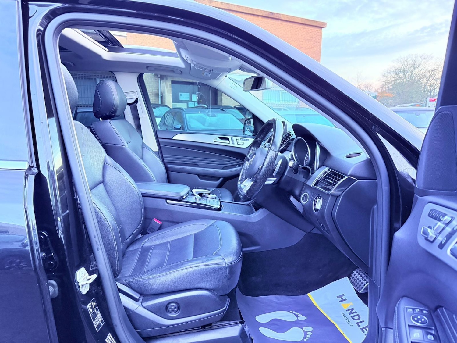 Used Mercedes-Benz GLE 2017 for sale - 77155352: Photo 28