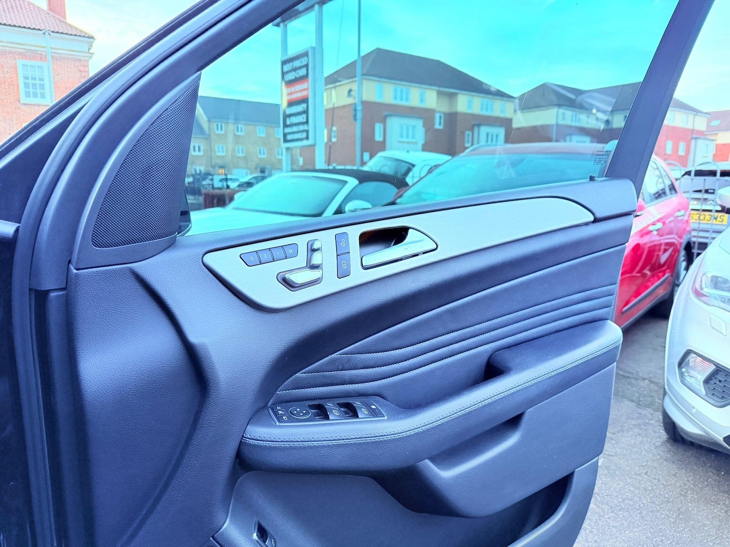 Used Mercedes-Benz GLE 2017 for sale - 77155352: Photo 51