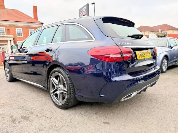 Used Mercedes-Benz C-Class 2018 for sale - 75658747: Photo 13