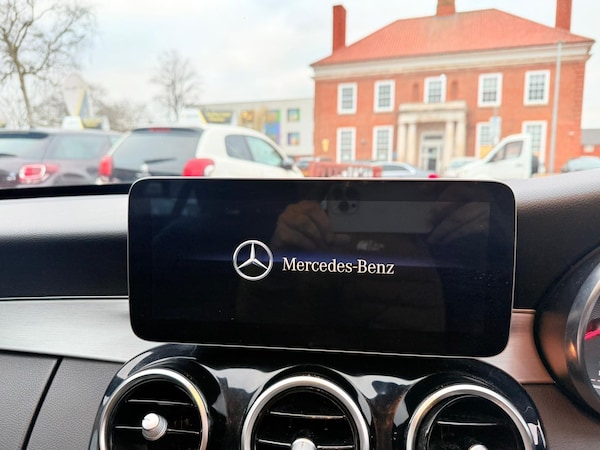 Used Mercedes-Benz C-Class 2018 for sale - 75658747: Photo 39