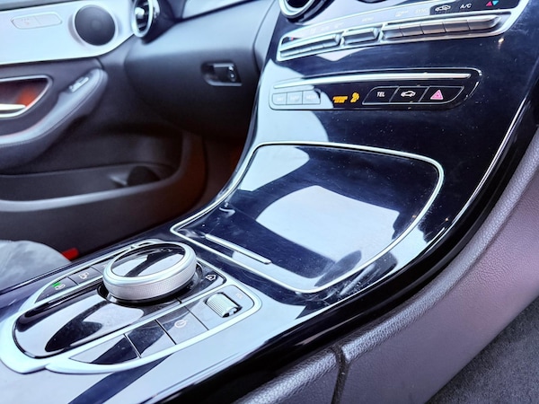Used Mercedes-Benz C-Class 2018 for sale - 75658747: Photo 46