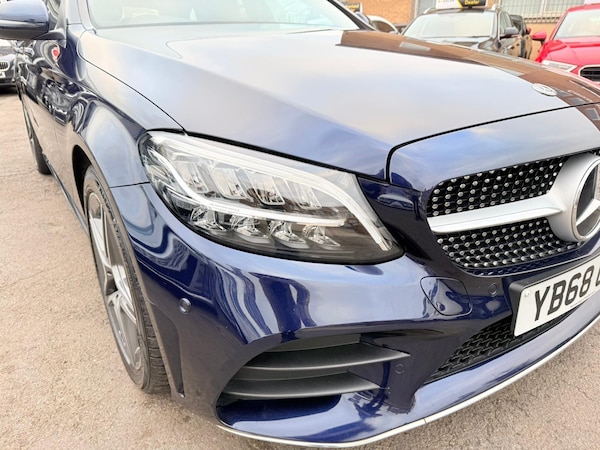 Used Mercedes-Benz C-Class 2018 for sale - 75658747: Photo 9