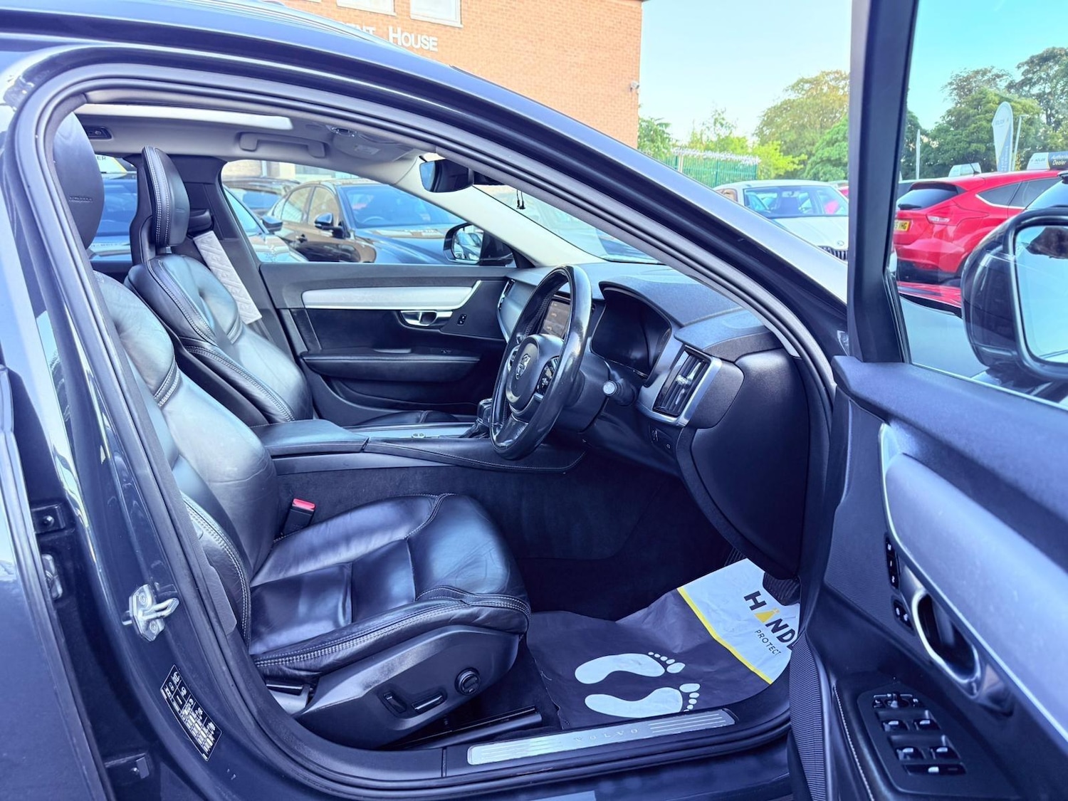 Used Volvo V90 2017 for sale - 76988513: Photo 31