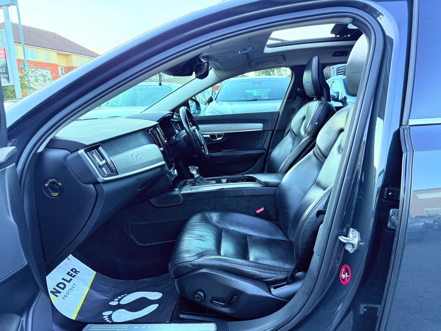 Used Volvo V90 2017 for sale - 76988513: Photo 32