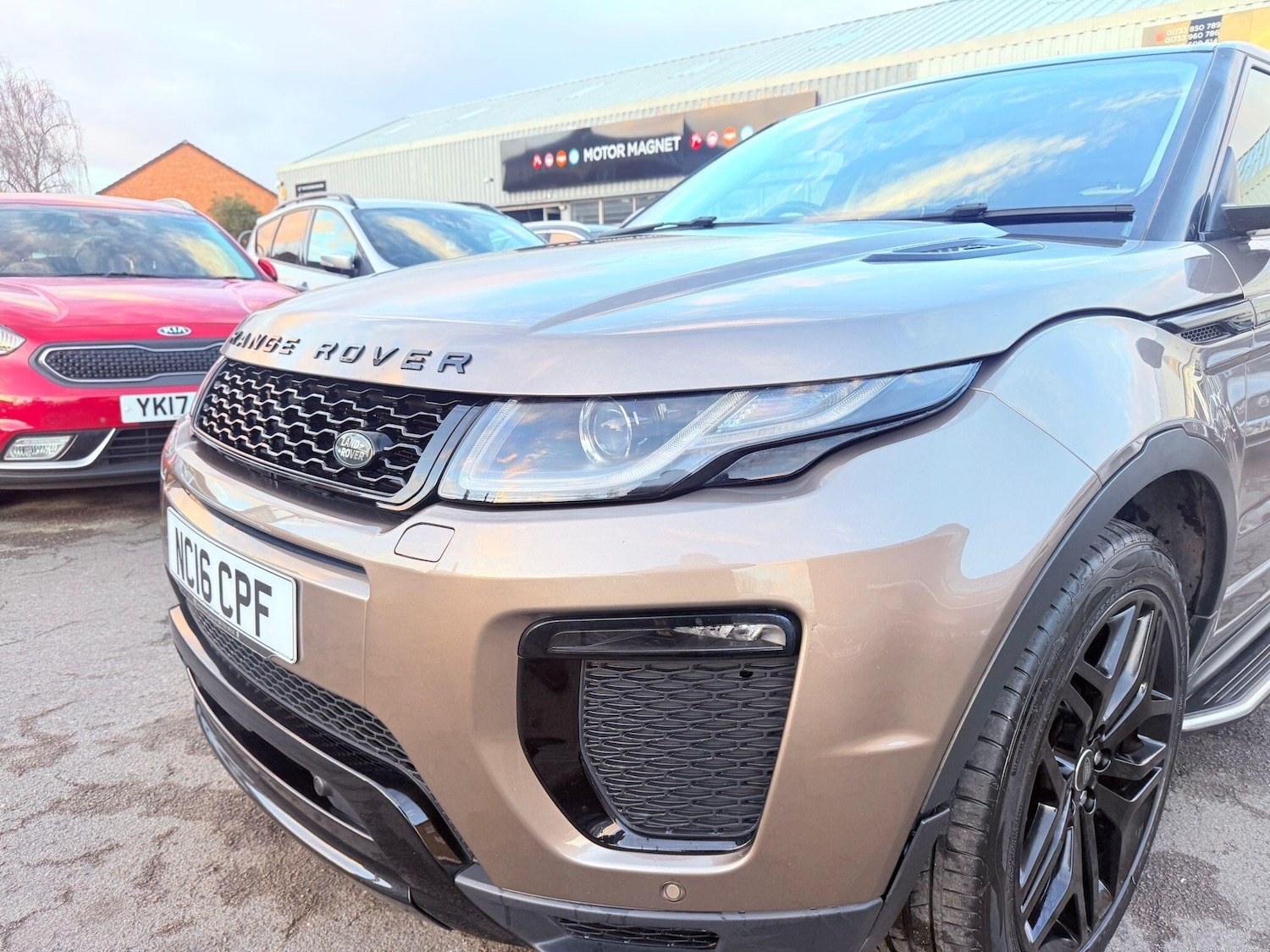 Used Land Rover Range Rover Evoque 2016 for sale - 76850060: Photo 10