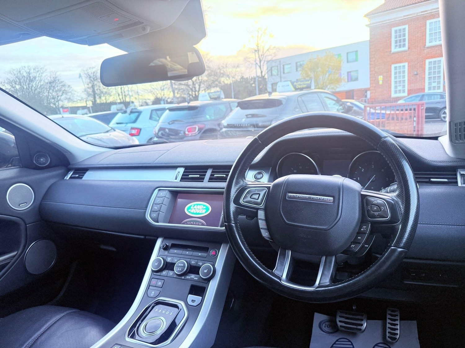 Used Land Rover Range Rover Evoque 2016 for sale - 76850060: Photo 33