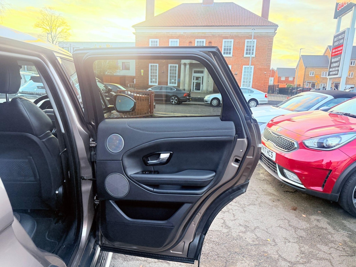 Used Land Rover Range Rover Evoque 2016 for sale - 76850060: Photo 43