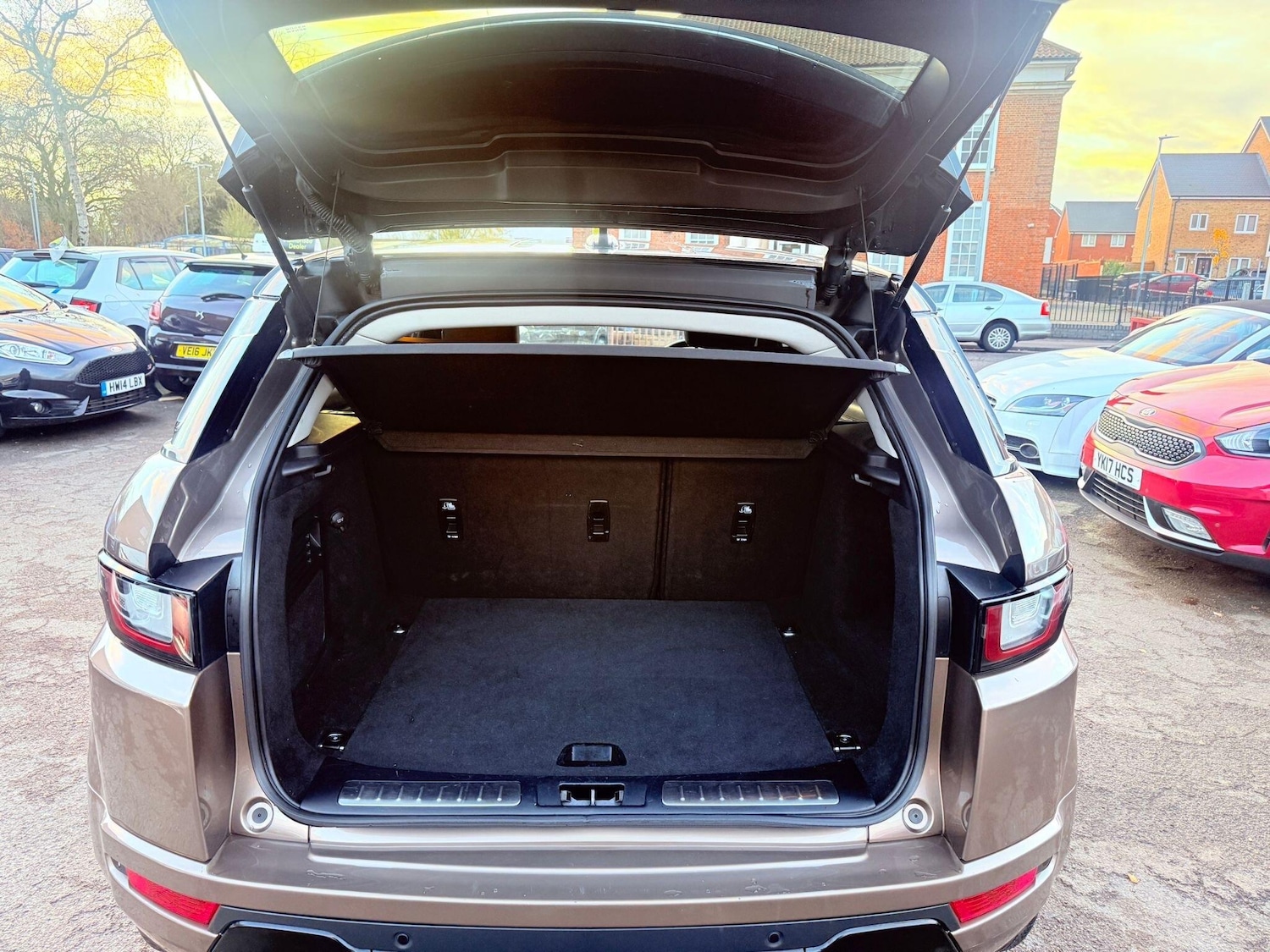 Used Land Rover Range Rover Evoque 2016 for sale - 76850060: Photo 49