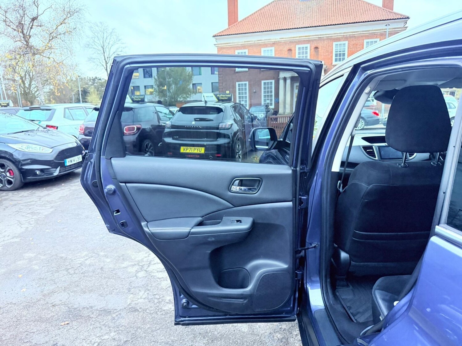 Used Honda CR-V 2015 for sale - 76728167: Photo 35