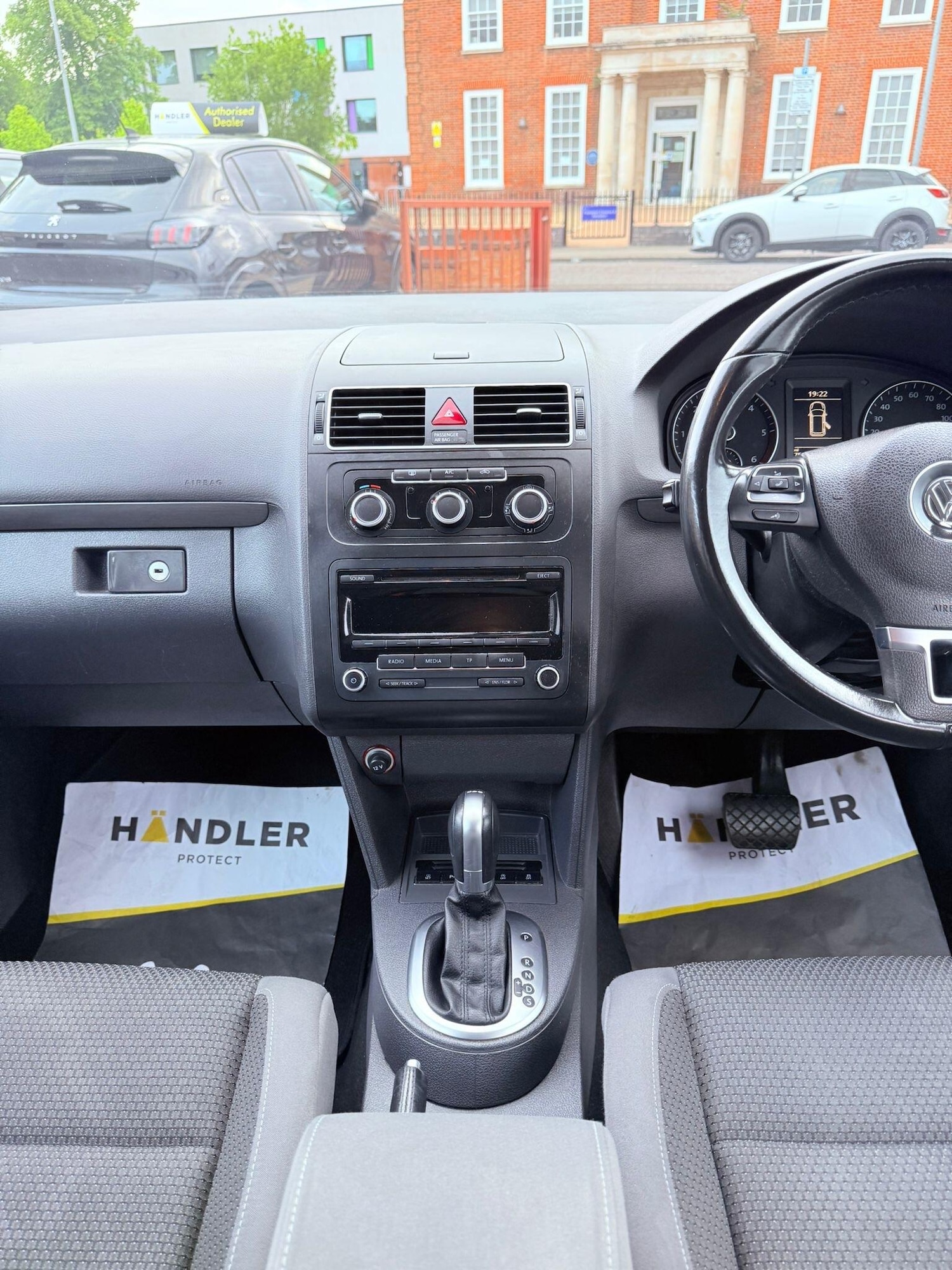 Vehicle 33