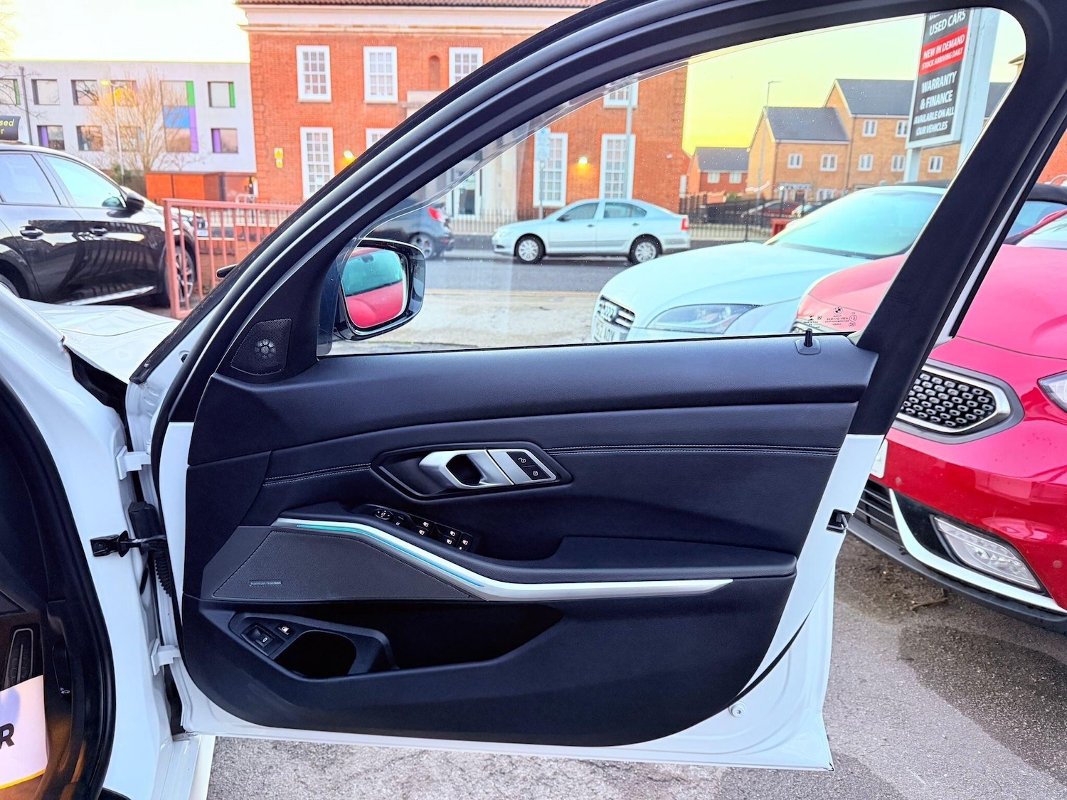 Used BMW 3 Series 2020 for sale - 77074038: Photo 60