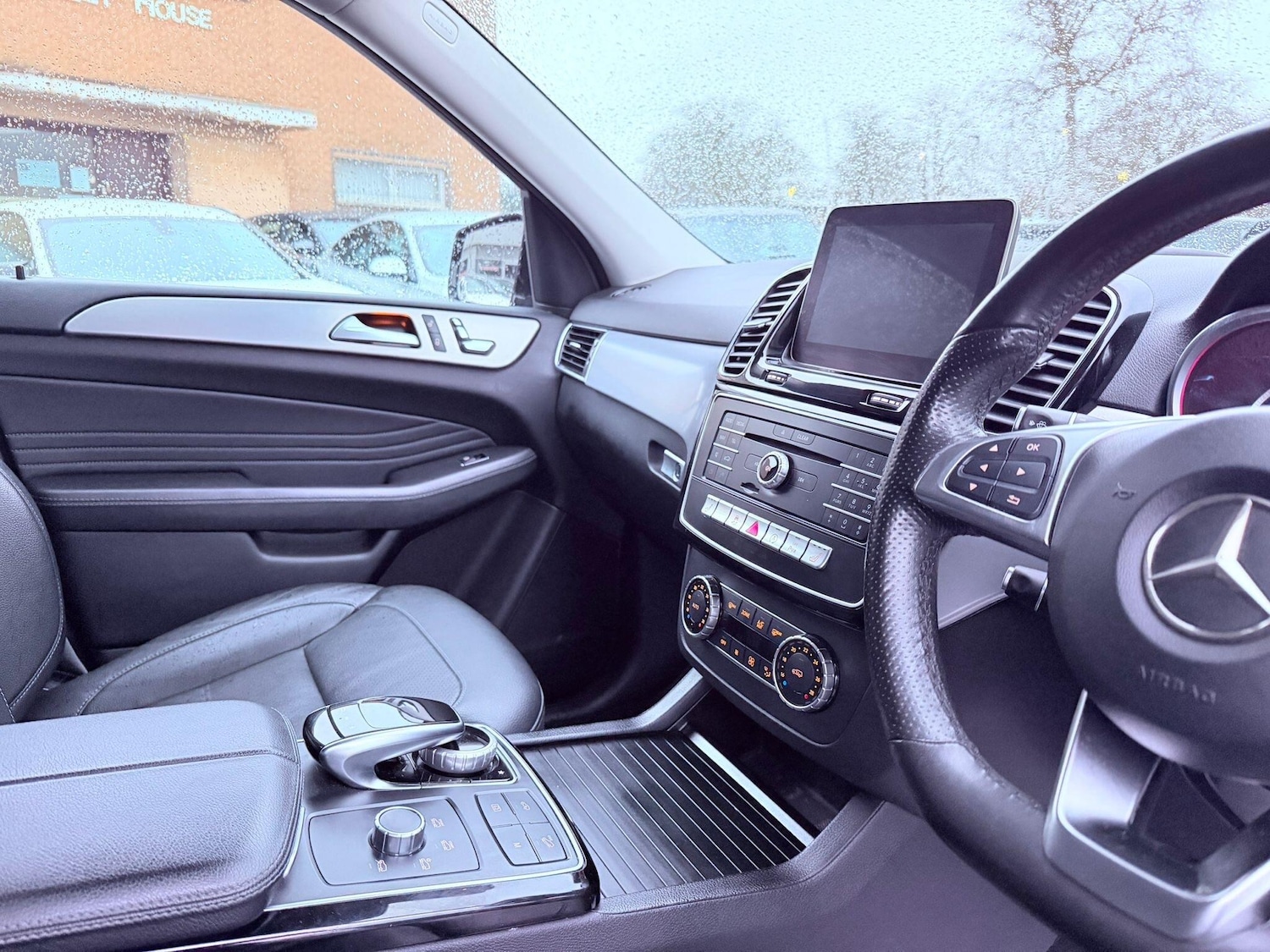 Used Mercedes-Benz GLE 2017 for sale - 77633274: Photo 36