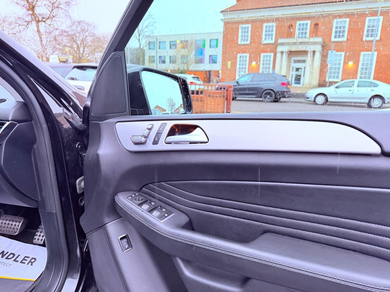 Used Mercedes-Benz GLE 2017 for sale - 77633274: Photo 52