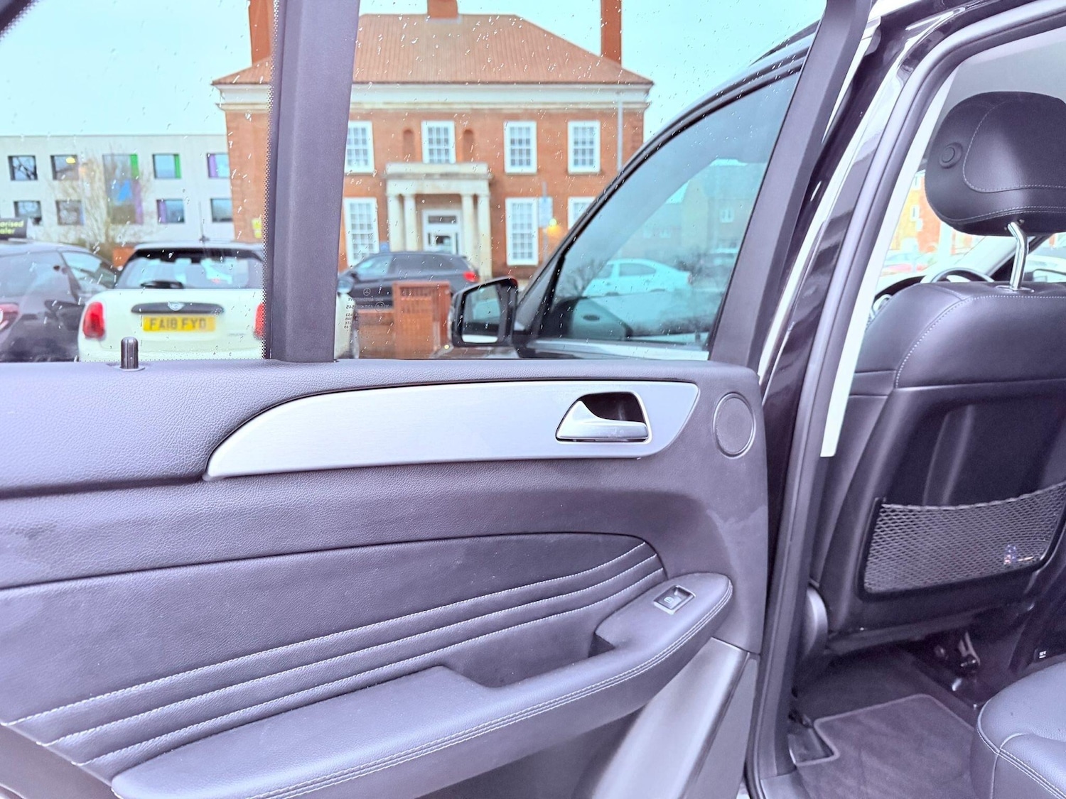 Used Mercedes-Benz GLE 2017 for sale - 77633274: Photo 55