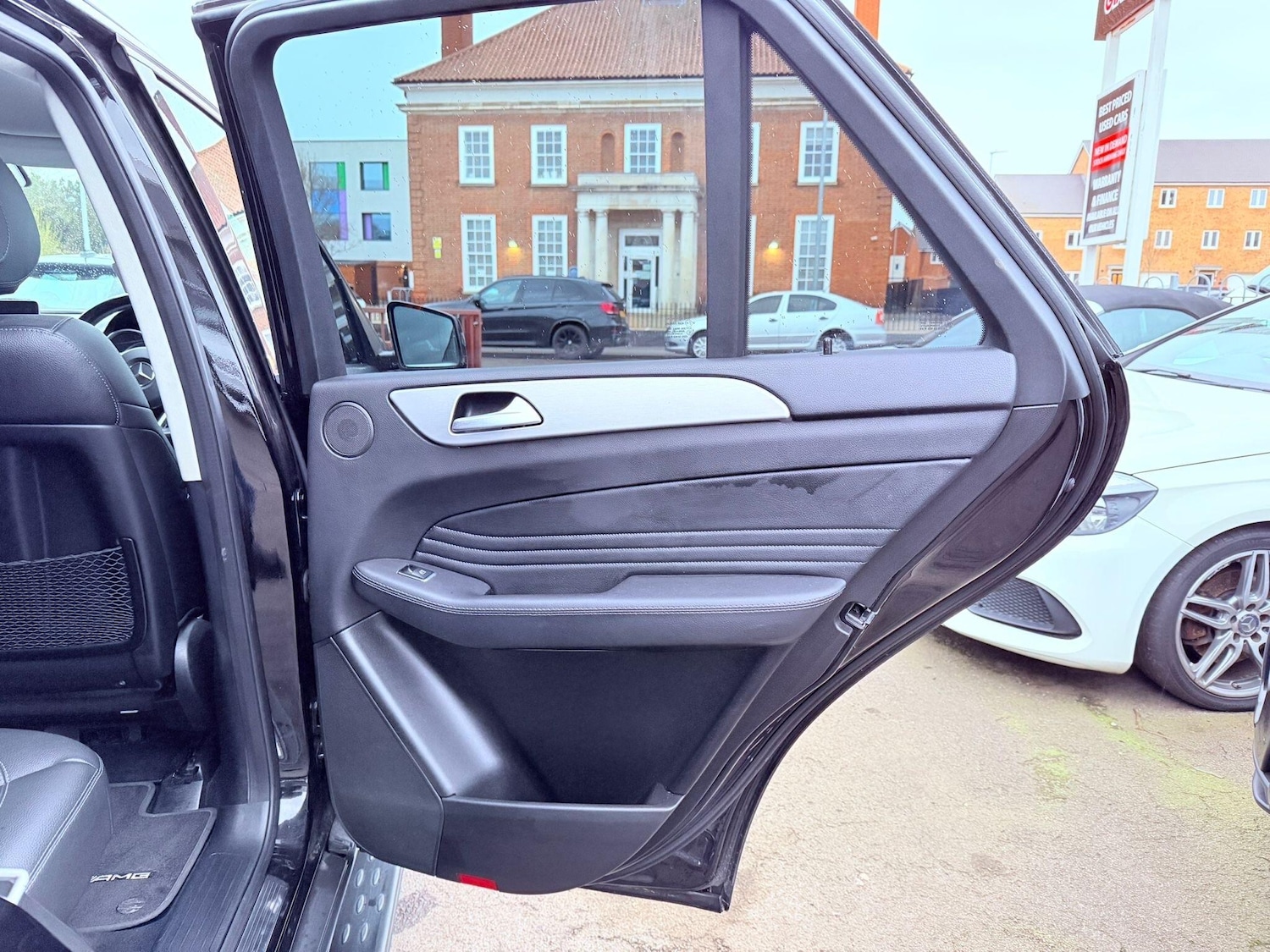 Used Mercedes-Benz GLE 2017 for sale - 77633274: Photo 56