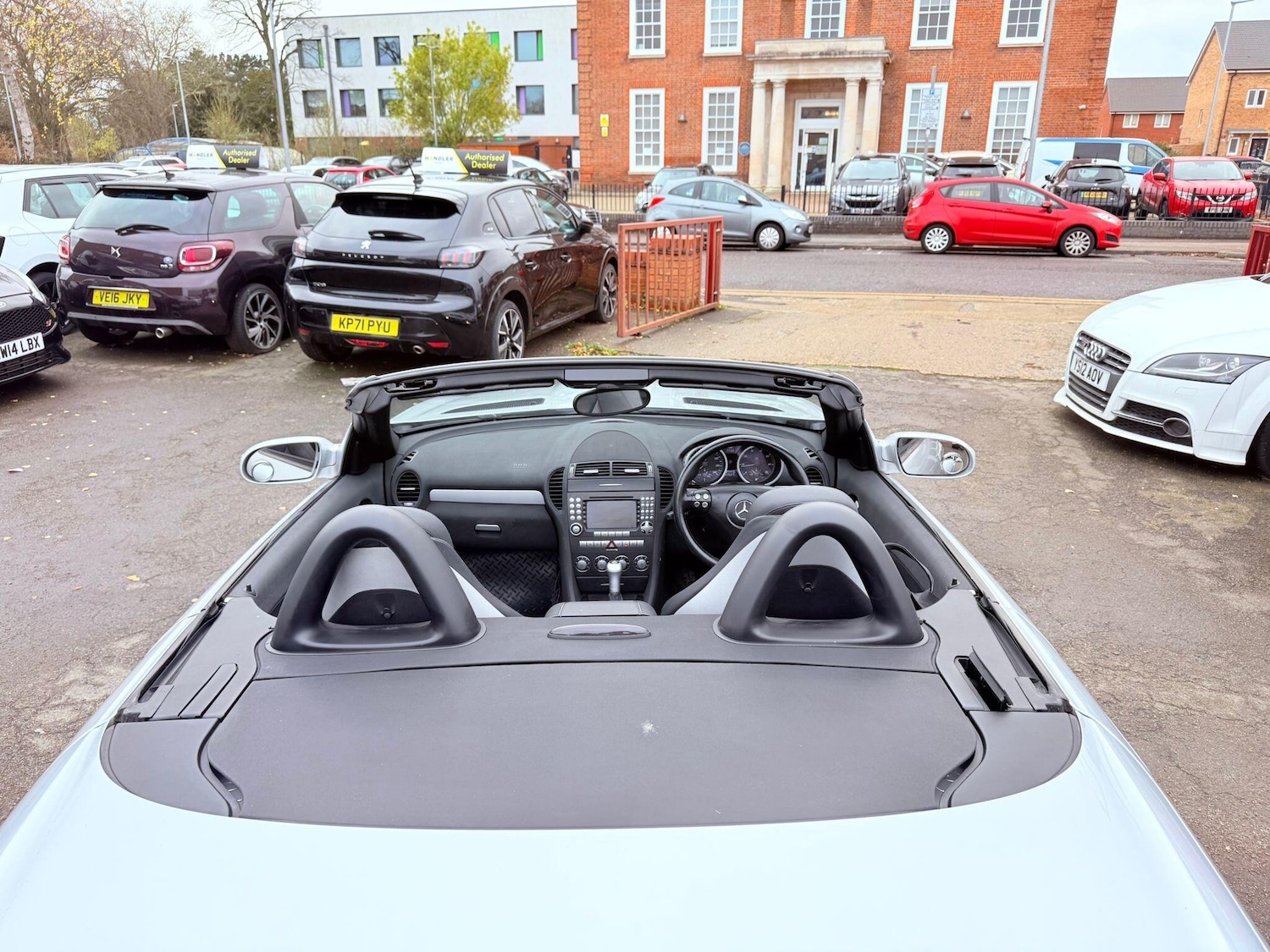 Used Mercedes-Benz SLK 2006 for sale - 76752465: Photo 21