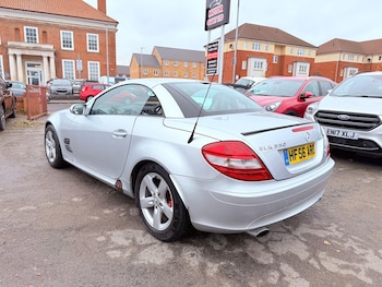 Used Mercedes-Benz SLK 2006 for sale - 76752465: Photo