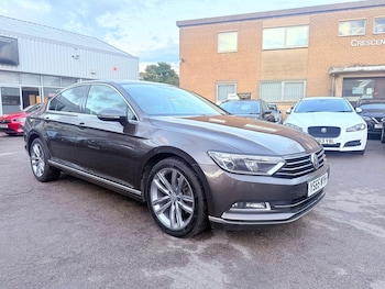 Used Volkswagen Passat 2015 for sale - 75732310: Photo