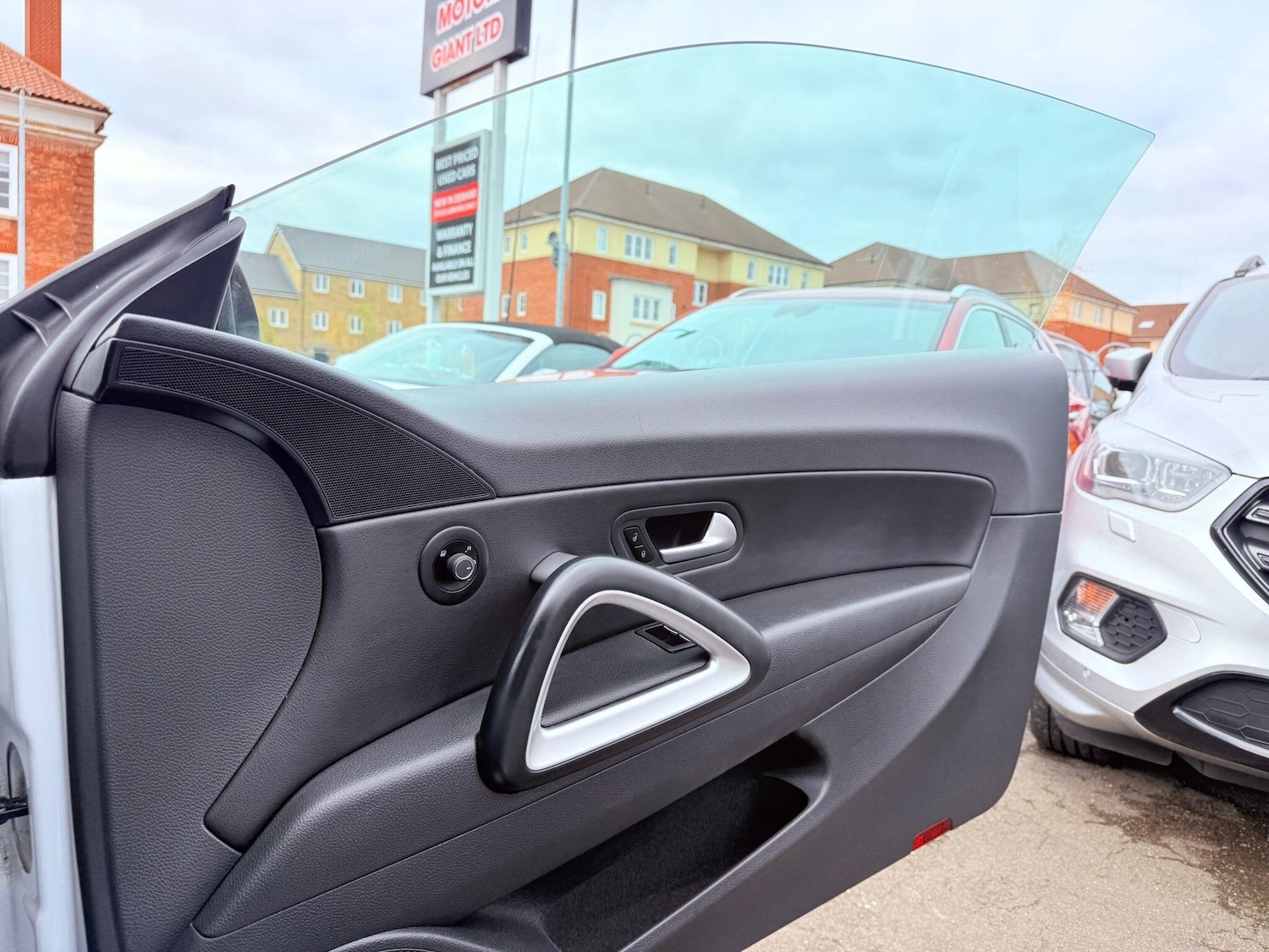 Used Volkswagen Scirocco 2015 for sale - 76247472: Photo 40