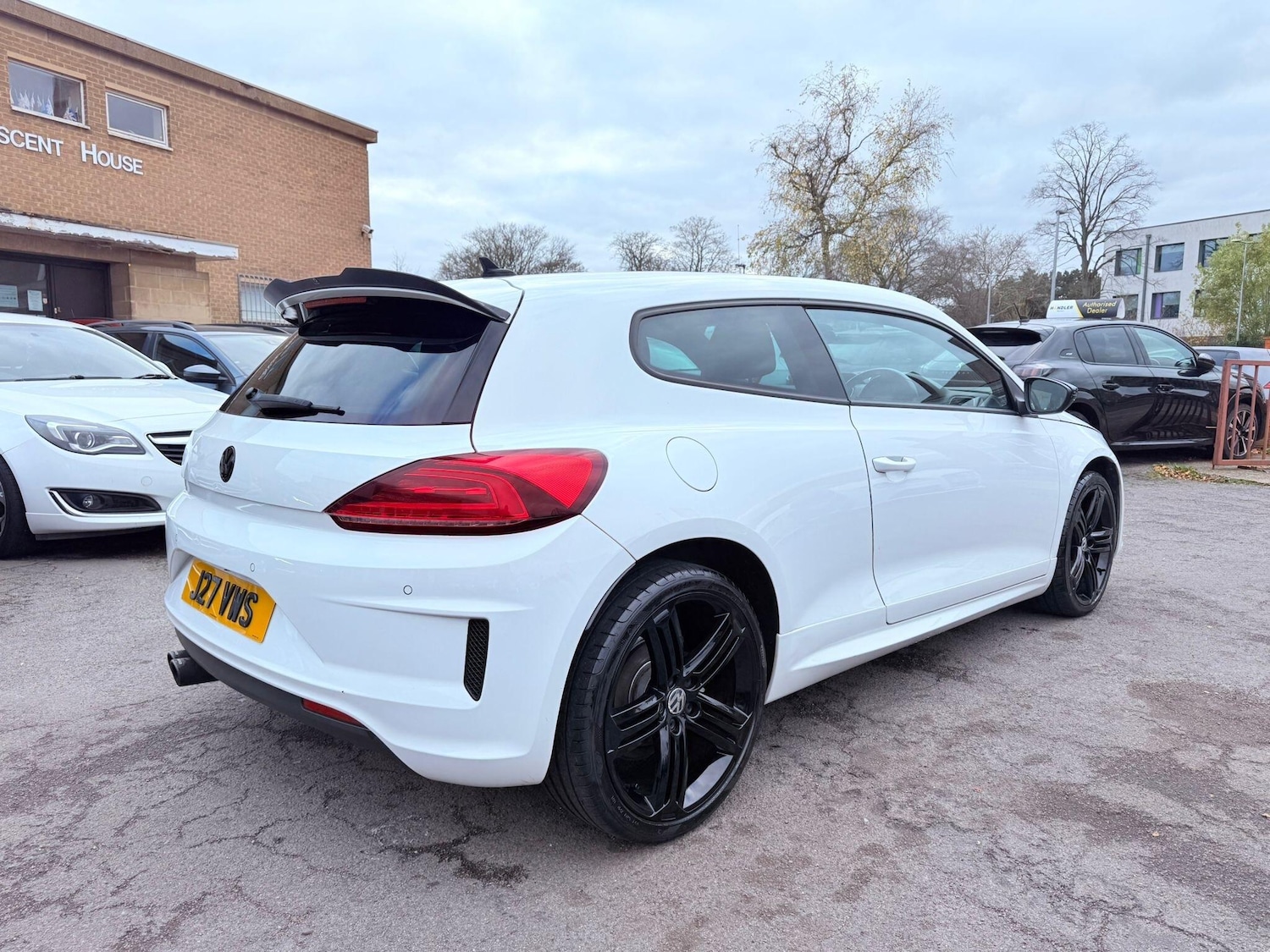 Used Volkswagen Scirocco 2015 for sale - 76247472: Photo 5