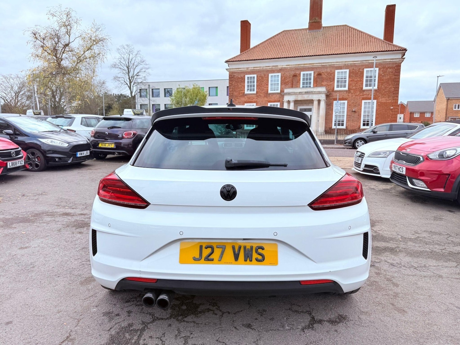 Used Volkswagen Scirocco 2015 for sale - 76247472: Photo 6