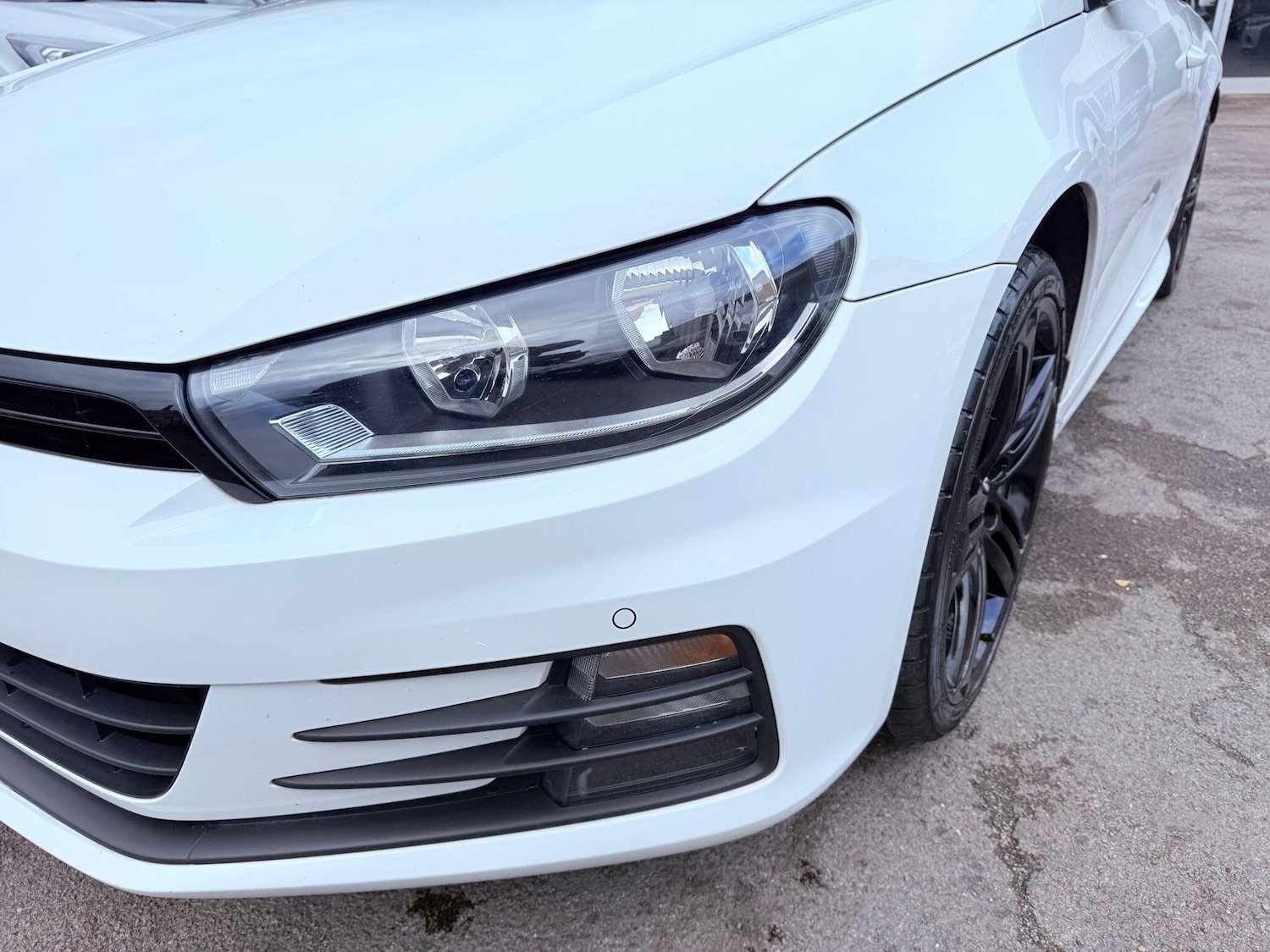 Used Volkswagen Scirocco 2015 for sale - 76247472: Photo 8