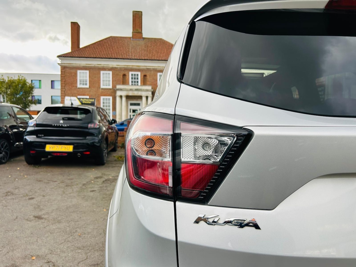 Used Ford Kuga 2017 for sale - 76377949: Photo 11