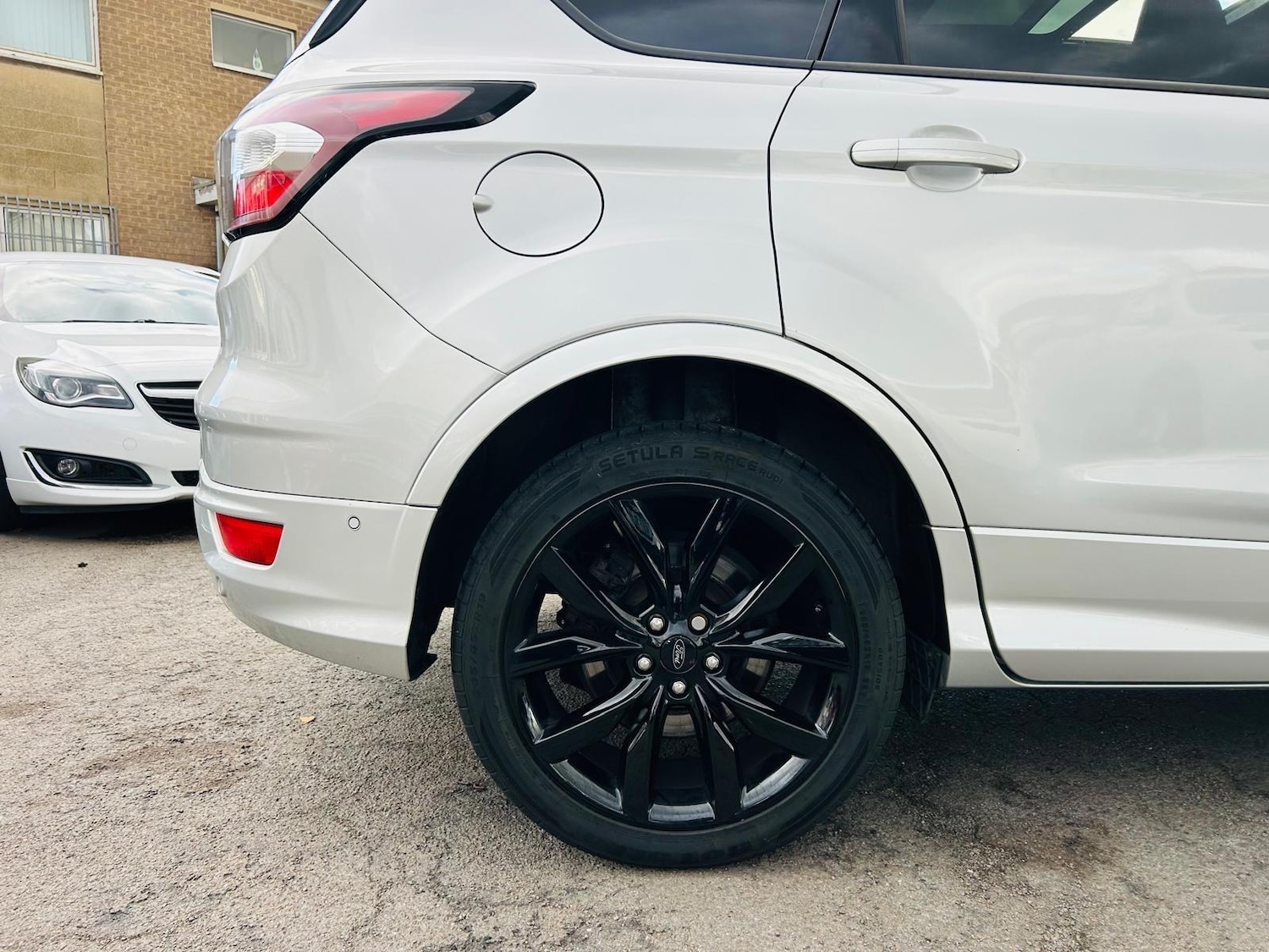 Used Ford Kuga 2017 for sale - 76377949: Photo 17