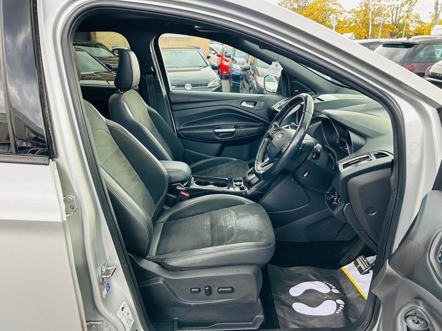 Used Ford Kuga 2017 for sale - 76377949: Photo 25