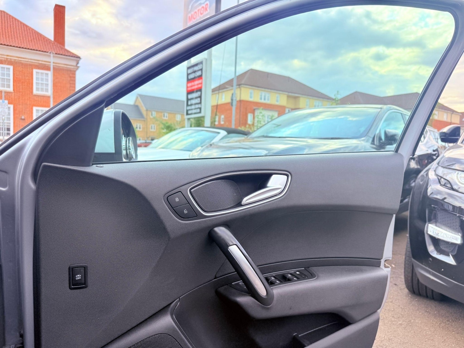 Used Audi A1 2014 for sale - 76326346: Photo 50