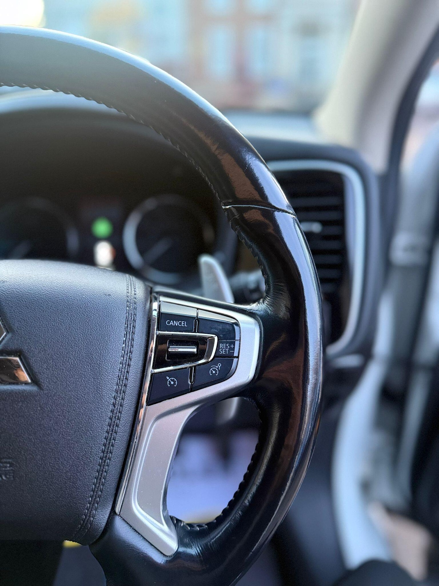 Used Mitsubishi Outlander 2018 for sale - 76936495: Photo 32