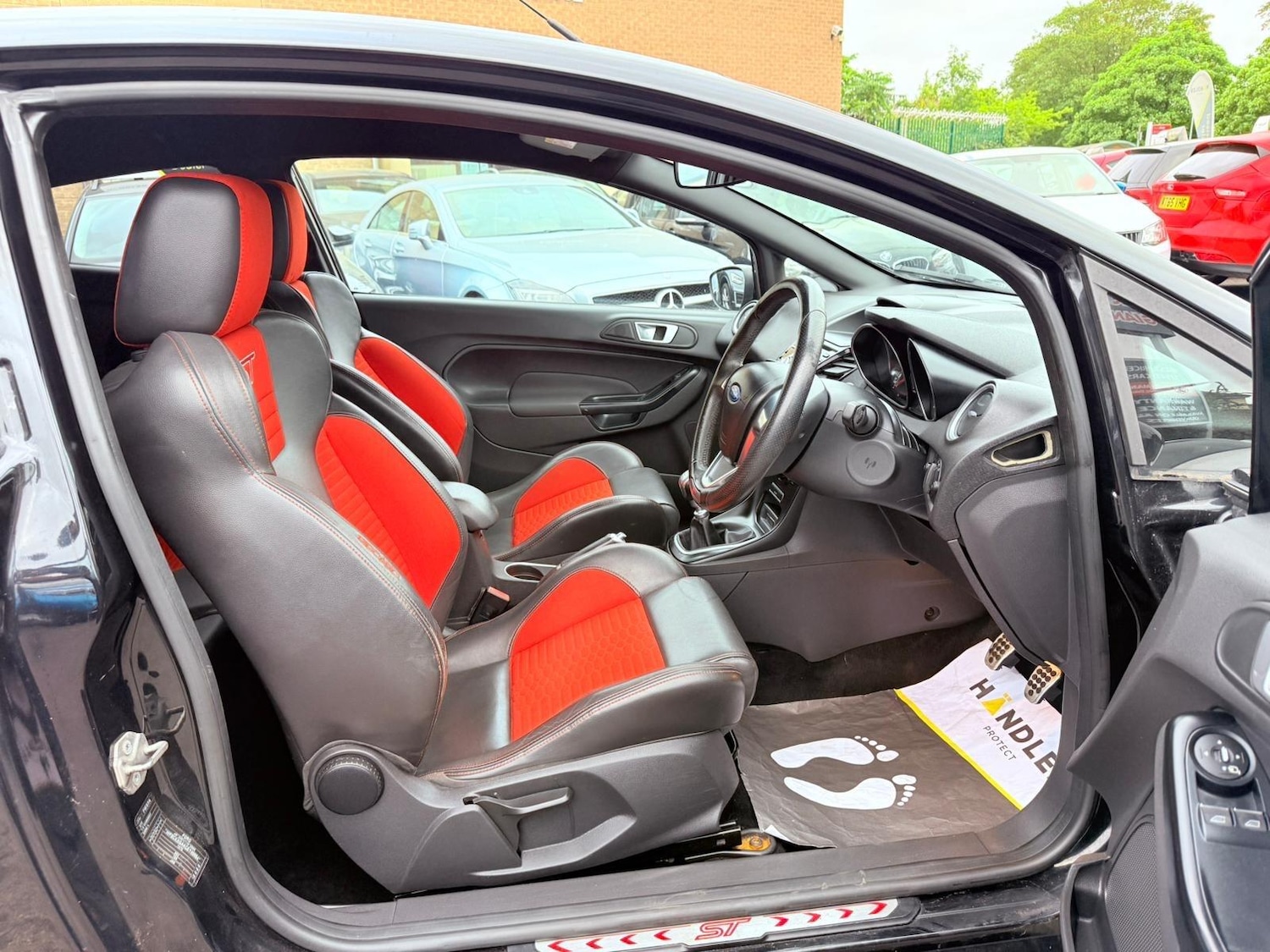 Used Ford Fiesta 2014 for sale - 76988345: Photo 19